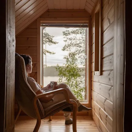 Lakeside Cabin, Saimaa Villa *